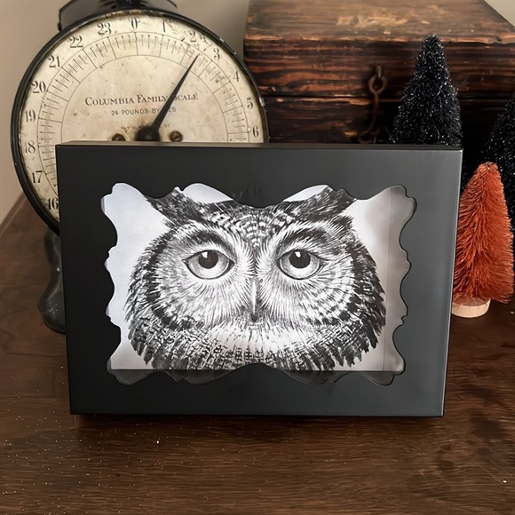 Easel Style Shadow Box Frame - Picture 9 of 9